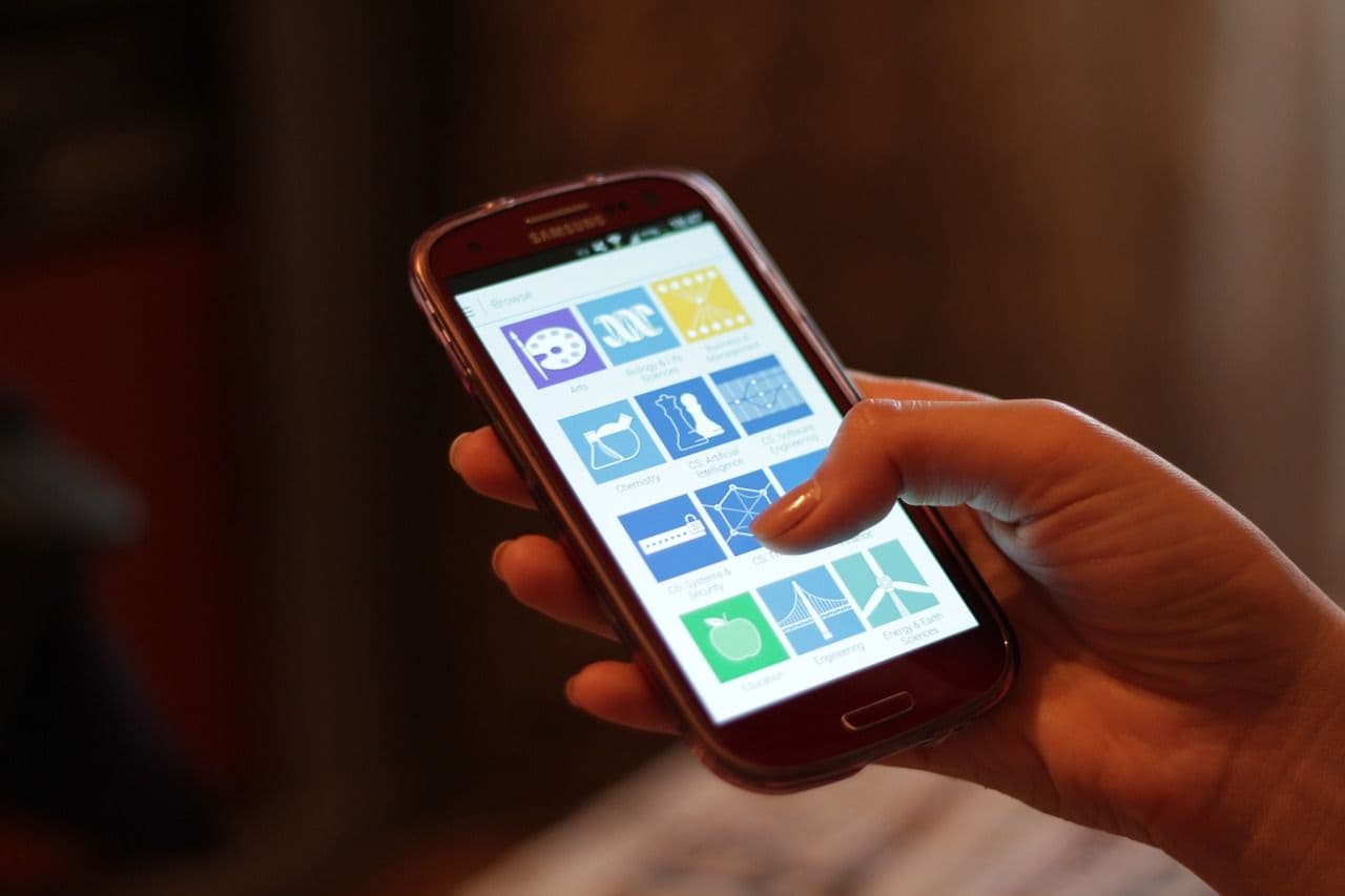 Telstra SIM Only Plans guide cover image