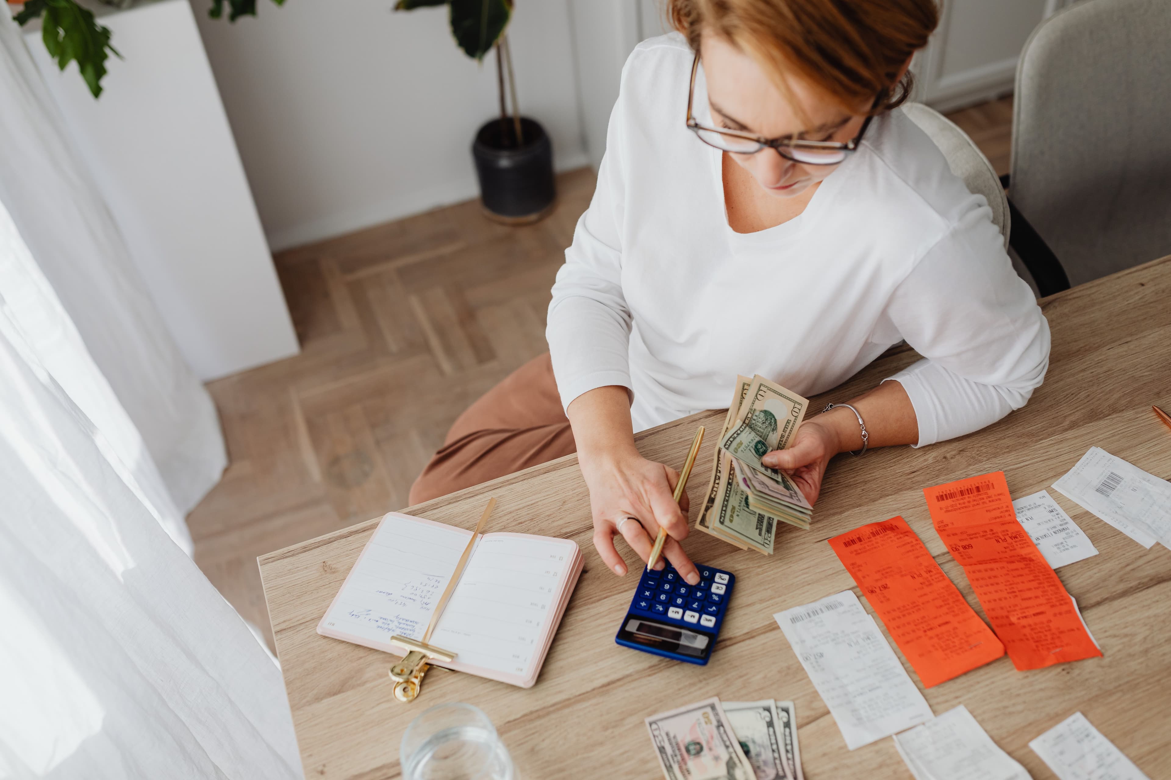 Energy Loyalty Tax Australia: How Long-Term Customers Overpay guide cover image
