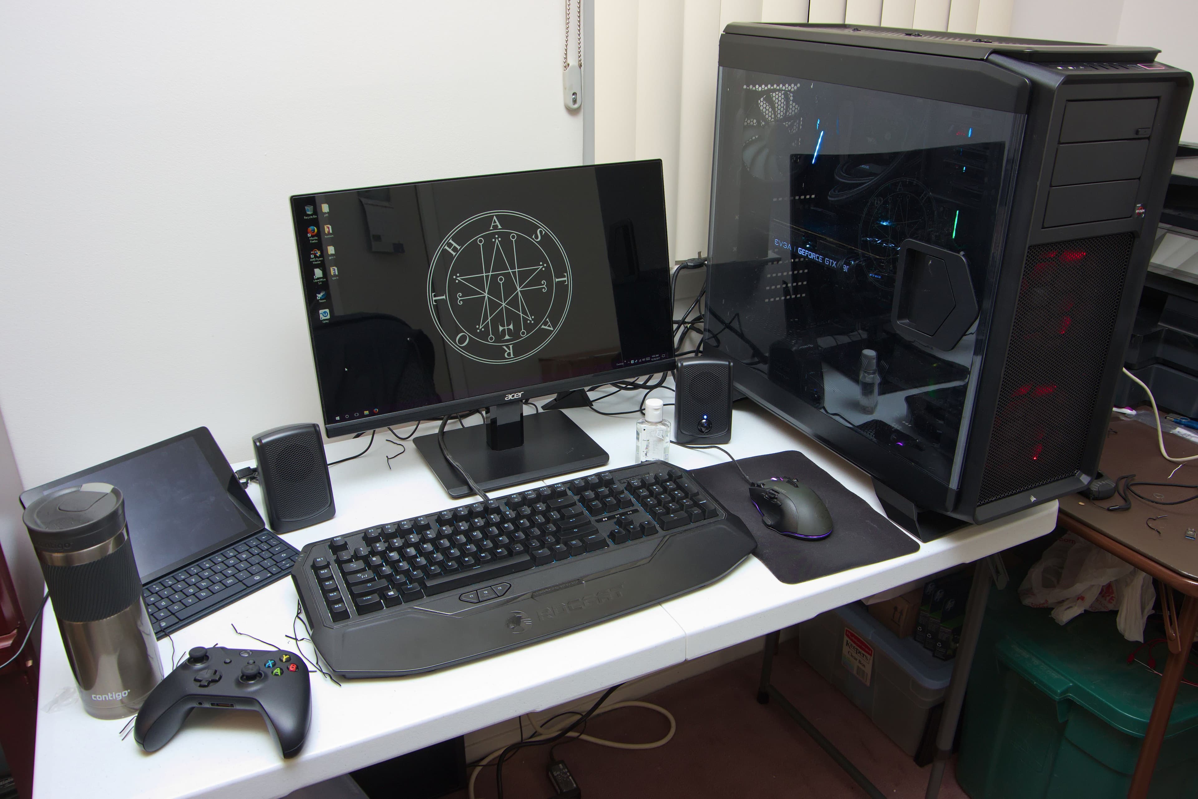Gaming PC setup for a low-latency NBN gaming guide.