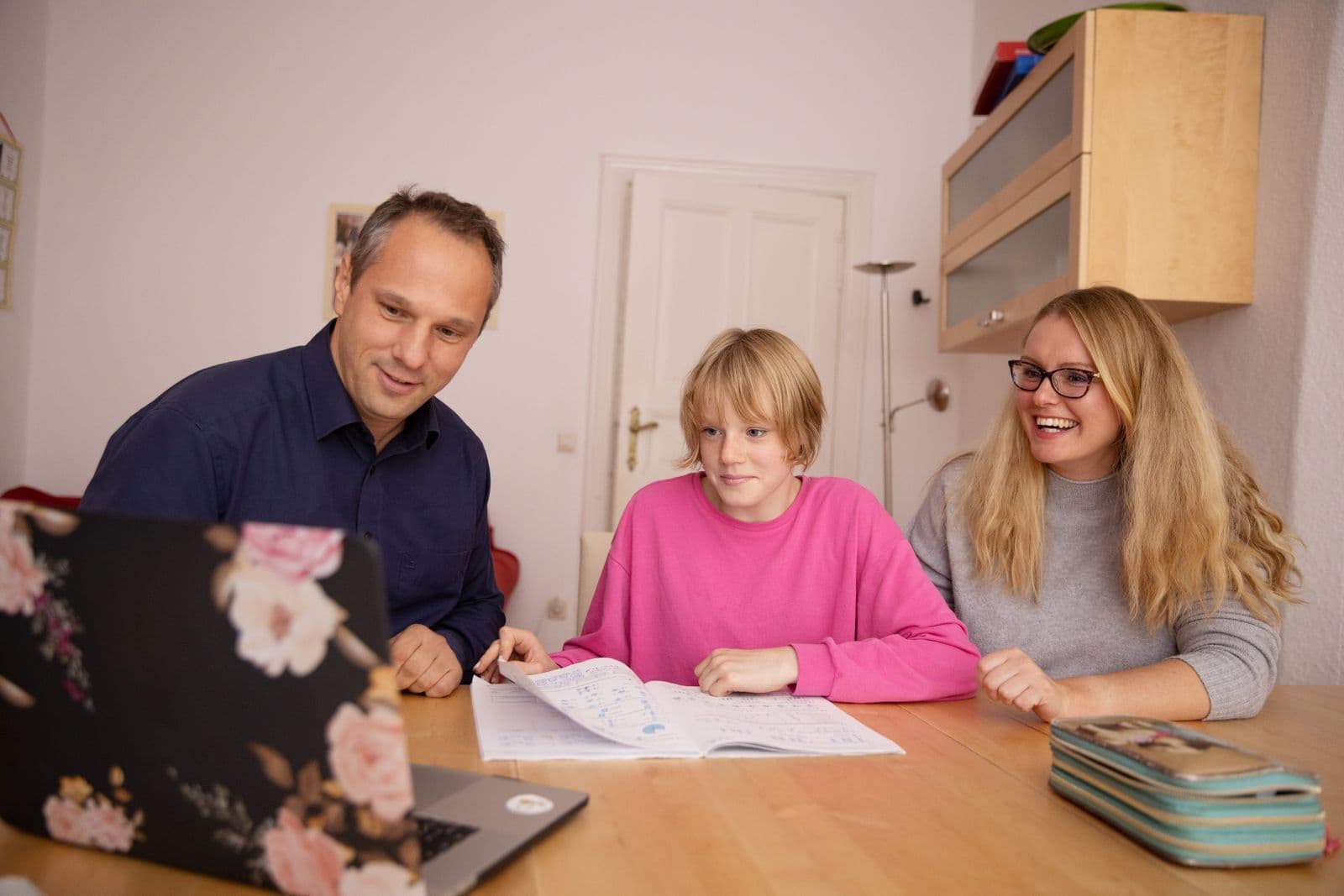 Parental Controls for Home Wi-Fi: An Australian Guide guide cover image