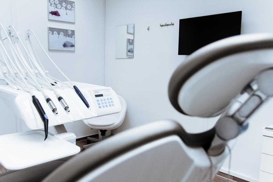 Chair Dentist