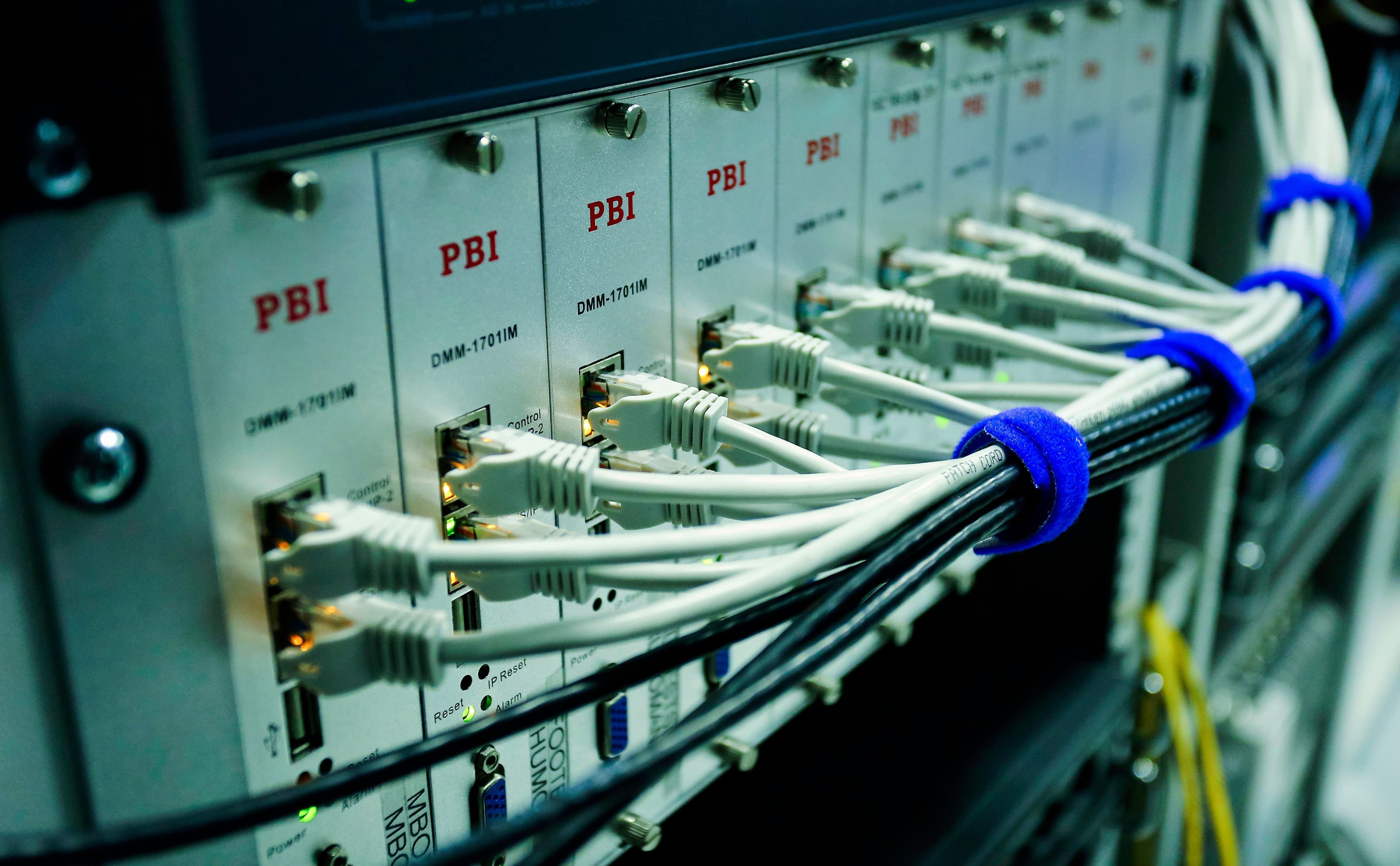 NBN 750 vs NBN 1000 vs NBN 2000: Fast Plans Compared guide cover image